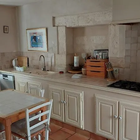 La Celestine Maison De Village Casa vacanze