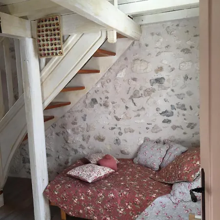La Celestine Maison De Village Casa vacanze Mudaison