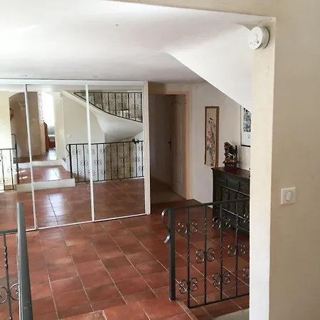 La Celestine Maison De Village Casa de Férias *